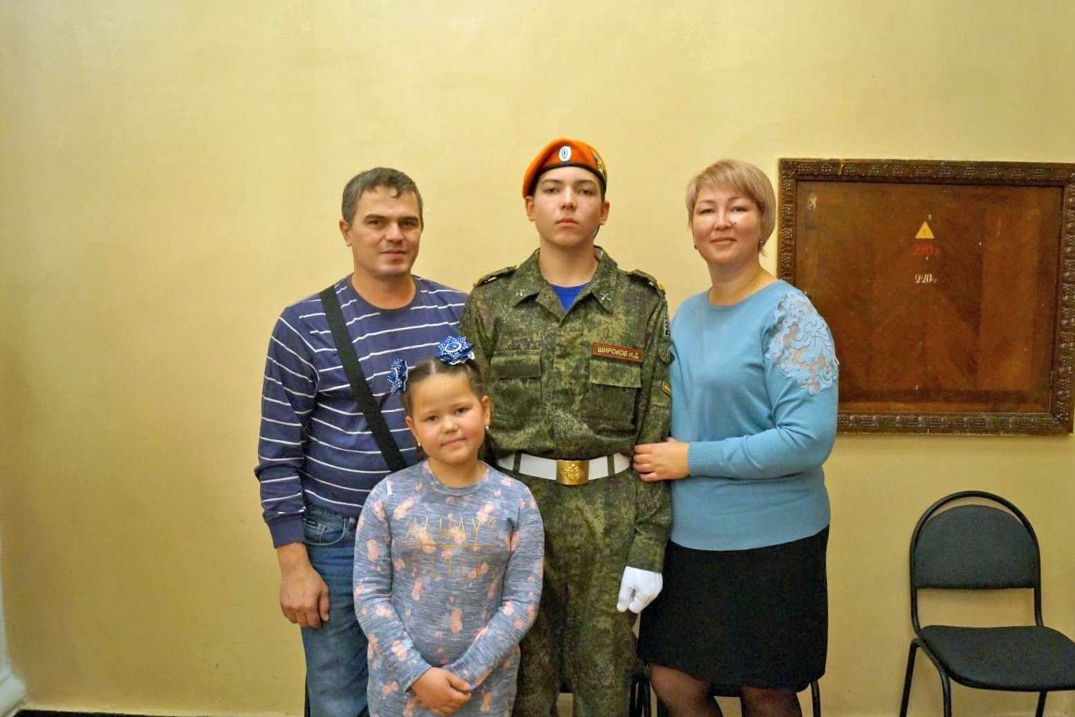 Лейтенант внутренней службы ГУ МЧС России получила премию «За материнское тепло»