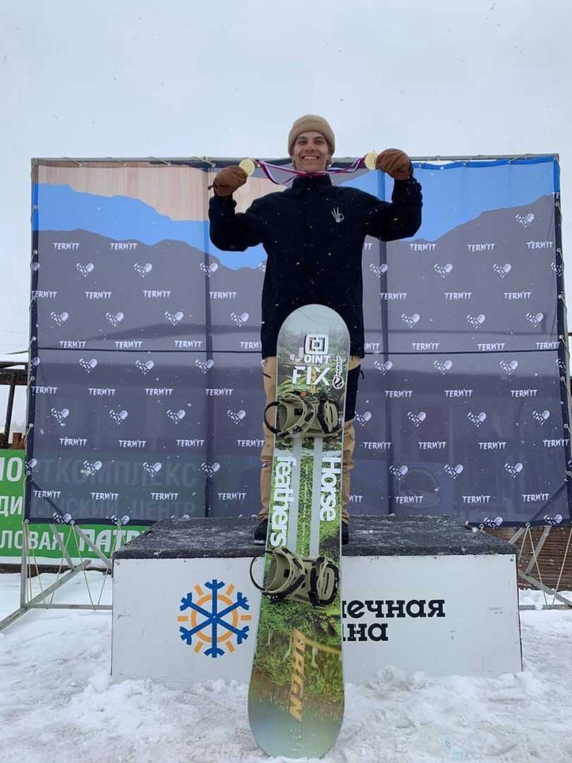 Абсолютный чемпион России - сноубордист из Миасса