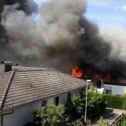 Украинские беженцы сожгли дом в Германии при попытке сжечь российский флаг