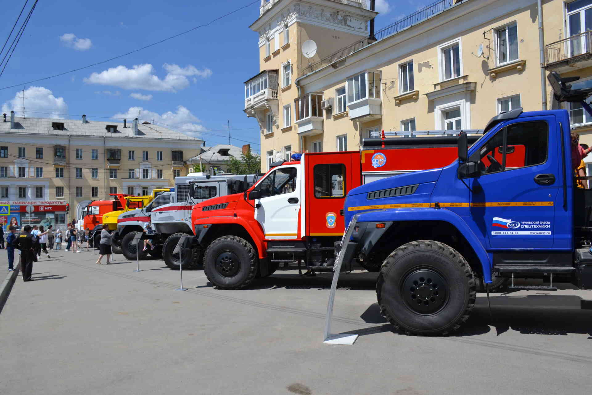 В Миассе показали, как обеспечивают безопасность люди и собаки - Миасский  Рабочий - 16.06.2022