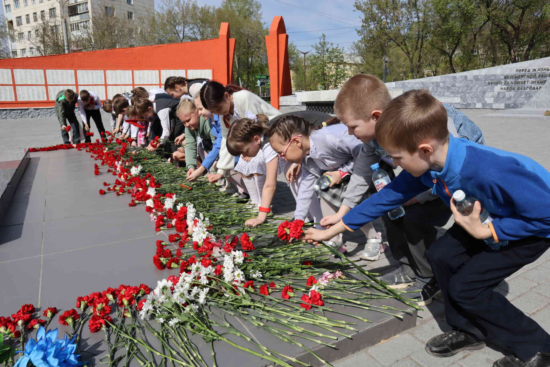 Школьники почтили память павших в Великой Отечественной войне