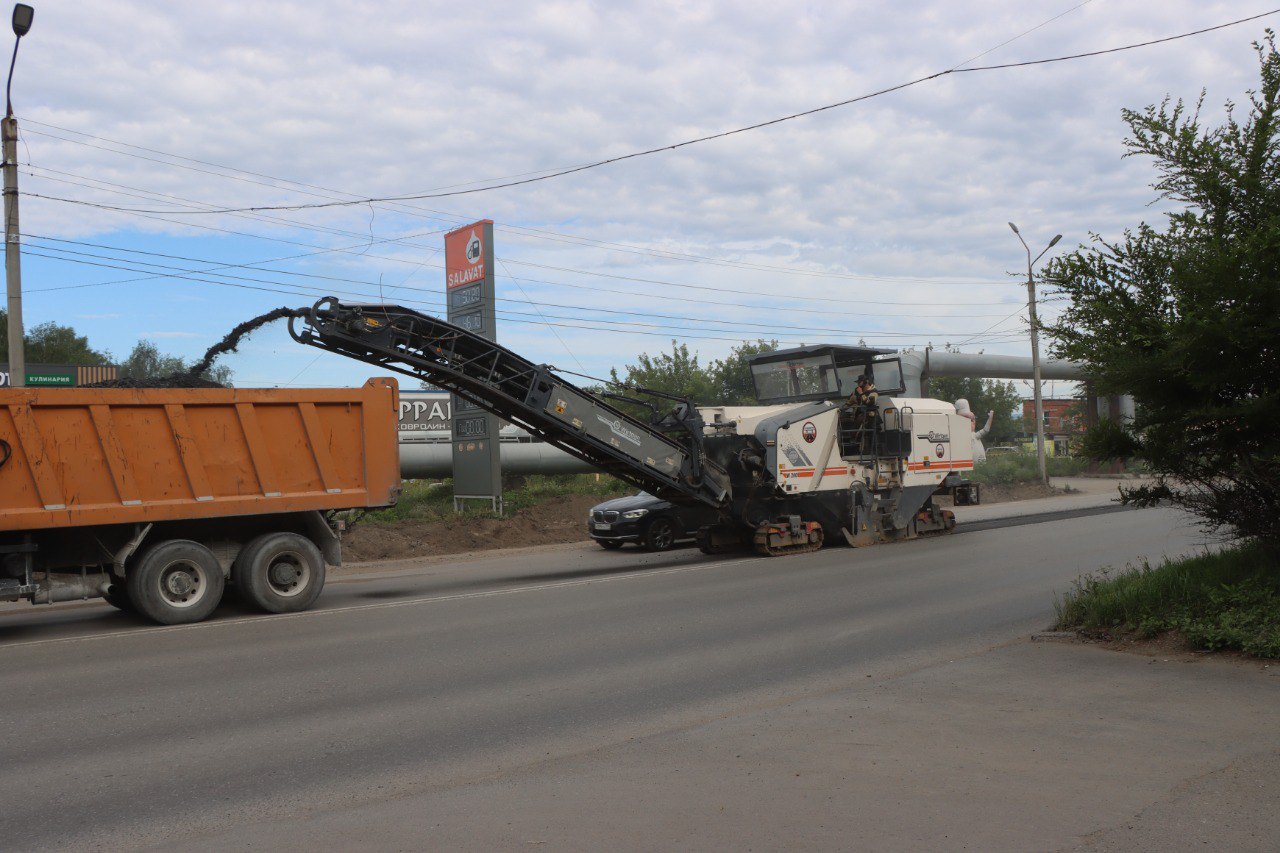 Три крупных автодороги отремонтируют в Миассе к 15 сентября | 15.08.2023 |  Миасс - БезФормата