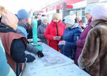 В городе Верхнеуральске прошла акция «Блокадный хлеб»
