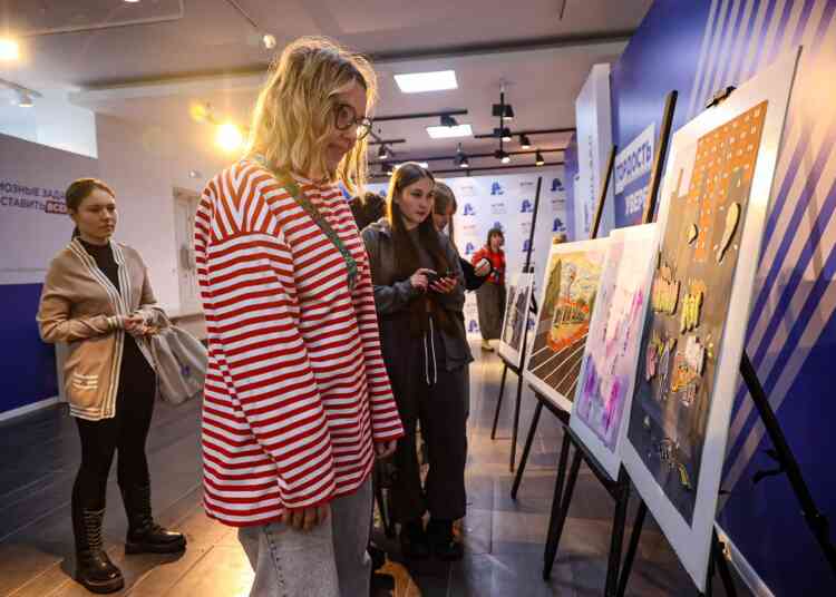 Любовь к Челябинску вдохновила молодых художников на создание уникальных картин