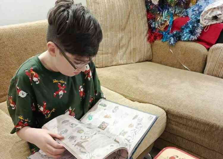 Замглавы Миасса Олег Буданов исполнил мечту Глеба из Магадана