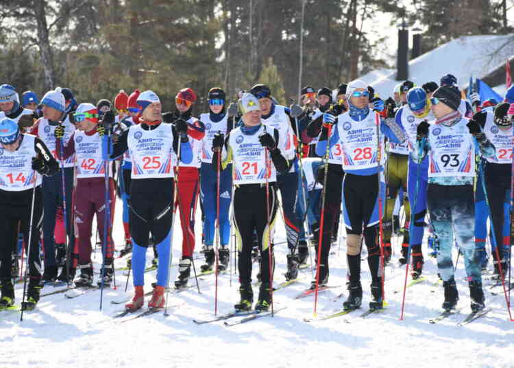 56 лет на лыжне: лыжный марафон «Азия-Европа-Азия» прошел в Миассе