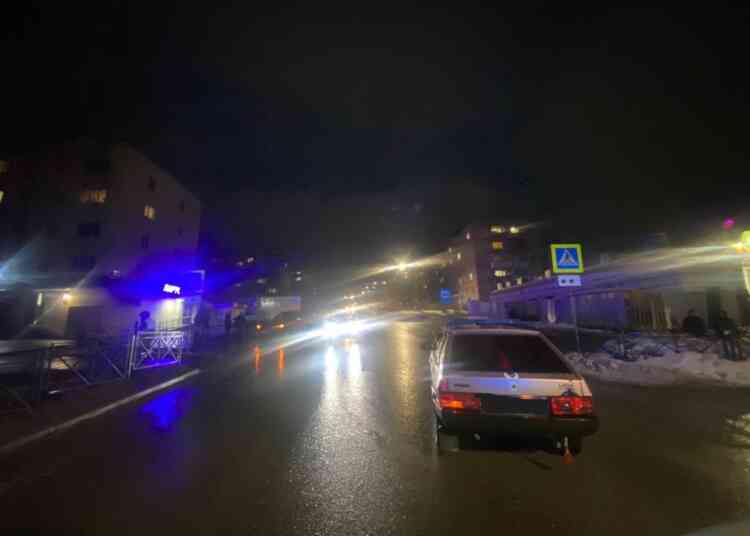 Водитель сбил девушку с ребенком и скрылся с места ДТП в Миассе