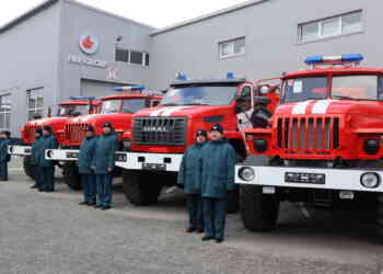 10 новых автомобилей отправятся в пожарные части Челябинской области