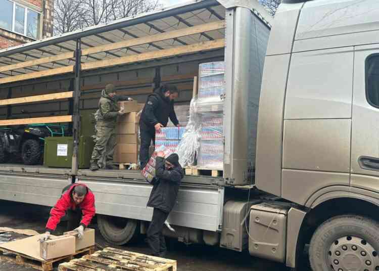 Южноуральские единороссы отправили очередной гуманитарный груз в Ясиноватую и Авдеевку