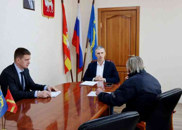 Юрий Ефименко провел личный прием граждан