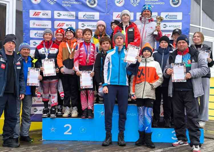 Лыжники из Миасса завоевали золото Спартакиады