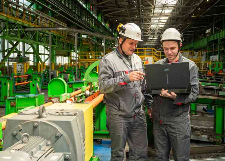 Сотрудники ОМК победили во Всероссийском конкурсе «Инженер года» 