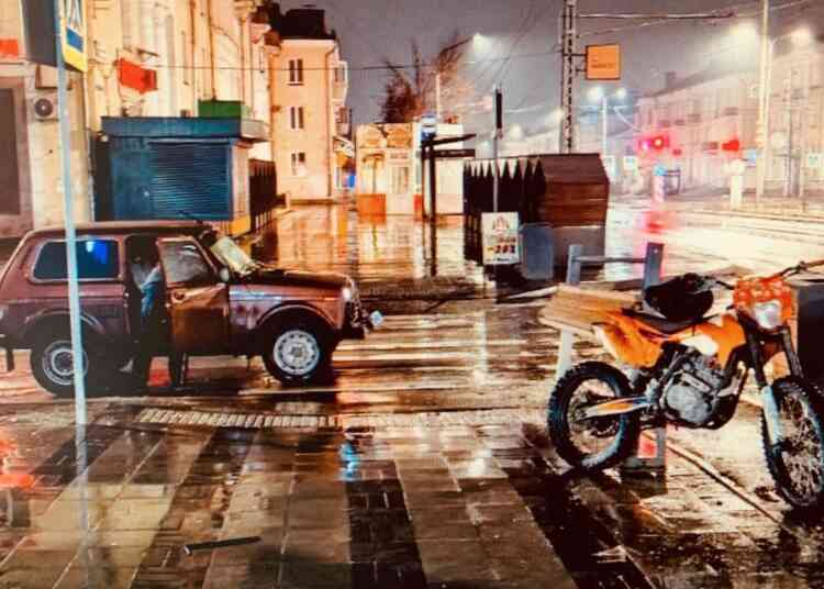 17-летний мотоциклист без прав попал в ДТП в Миассе