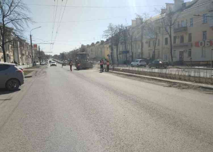 В Миассе наводят чистоту