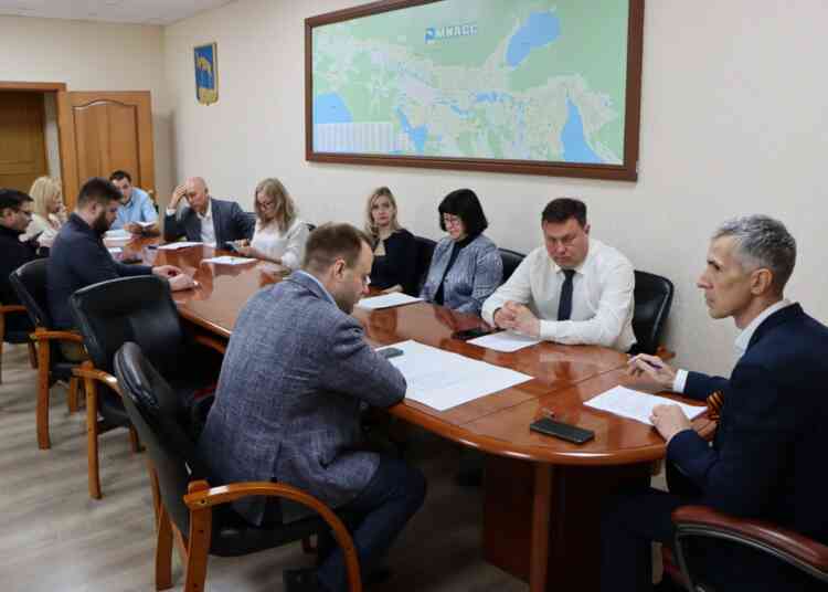 Завершение отопительного сезона и запуск масштабной стройки обсудили в Миассе