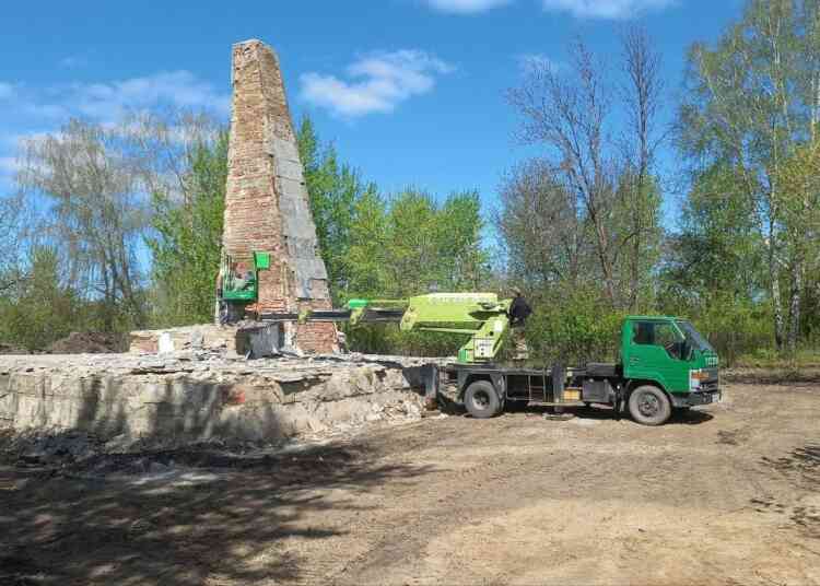 Реставрация памятника жертвам колчаковской расправы началась в Миассе