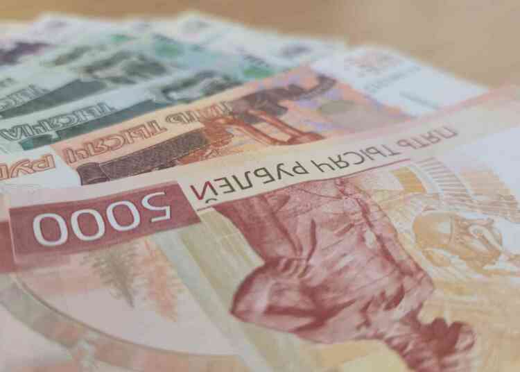 Бывший инспектор ГАИ из Миасса осужден на 9 лет за взяточничество