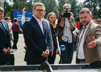 Новую машину для высокоскоростной очистки дорог от снега представило ООО «Завод СпецАгрегат»