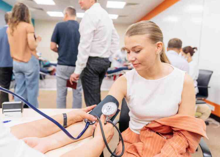 Челябинцы написали первый тотальный диктант по донорству