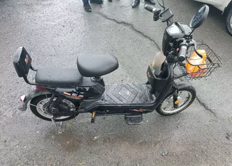 Штрафстоянка и арест: пьяный водитель электроскутера ответит по закону в Миассе