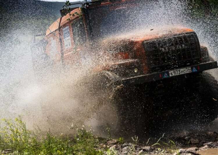 Раллисты штурмуют Монголию