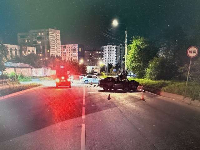 Водитель без прав спровоцировал ДТП в Миассе