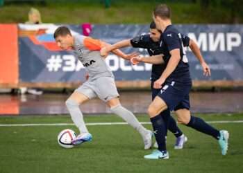 Вылетели в первом раунде