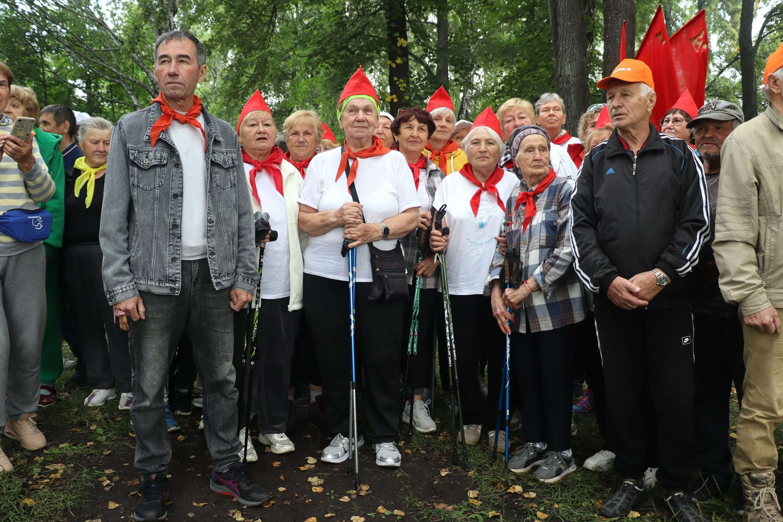 «Рожденные в СССР»: в селе Смородинка прошел первый туристический слет ветеранов