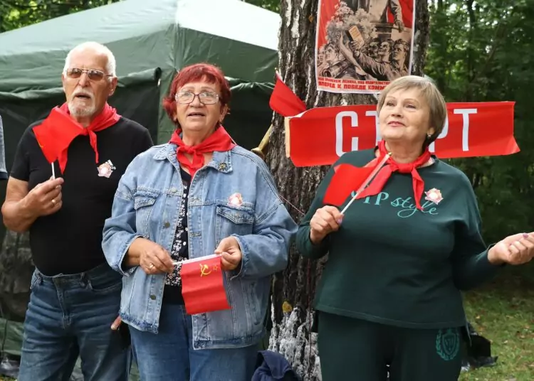 «Рожденные в СССР»: в селе Смородинка прошел первый туристический слет ветеранов