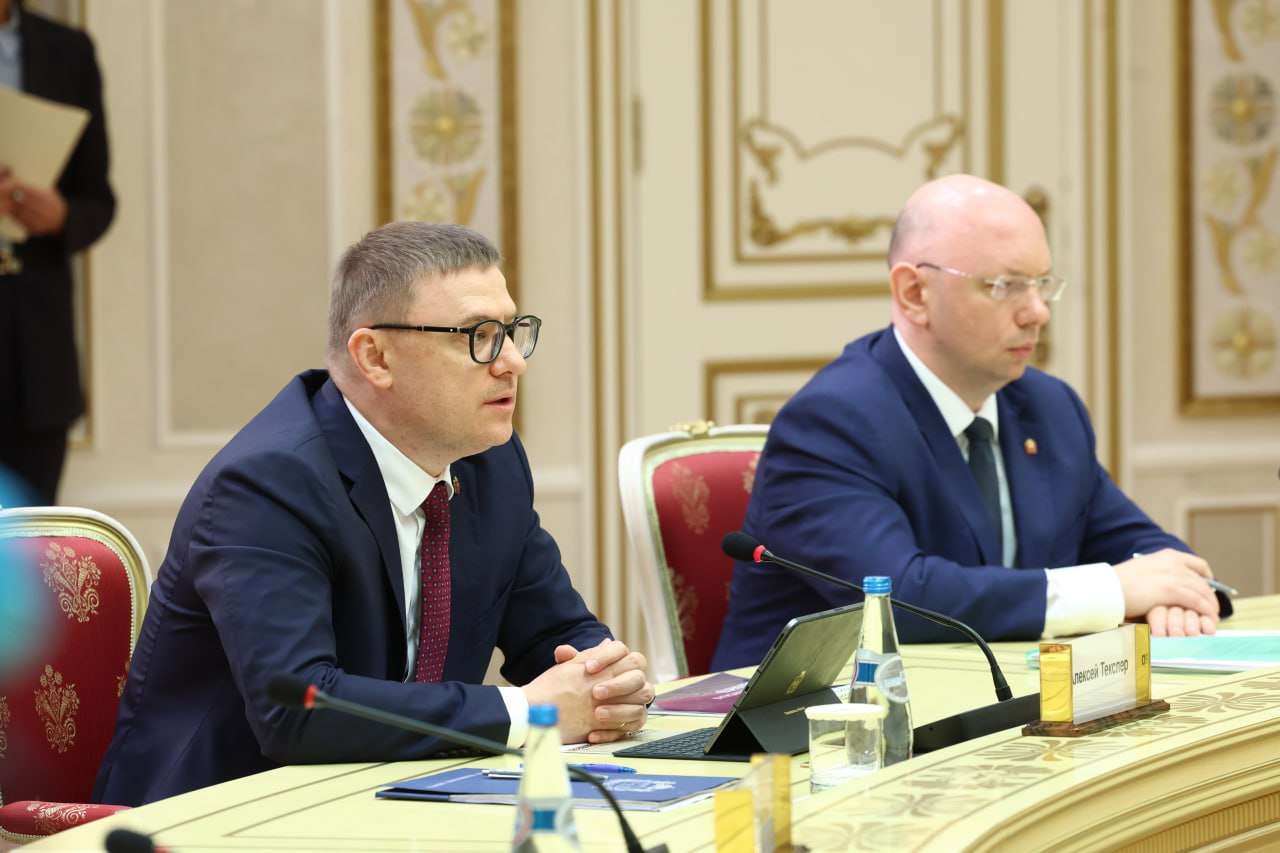 Президент Республики Беларусь Александр Лукашенко провел встречу с Алексеем Текслером