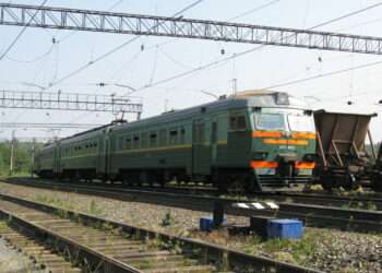 На ж/д переезде на Динамовском шоссе будет ограничено движение