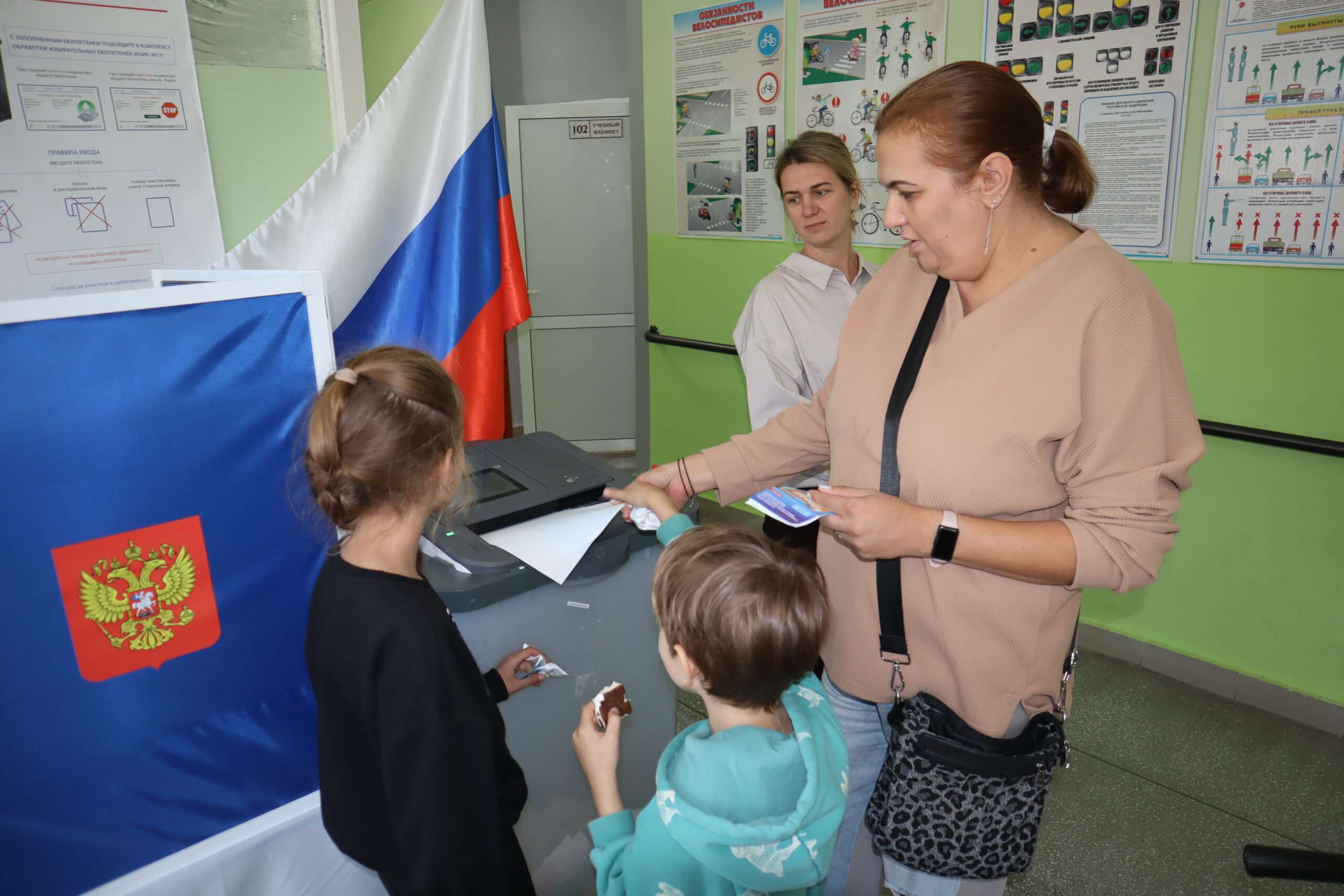 Приятные сюрпризы для избирателей на участках