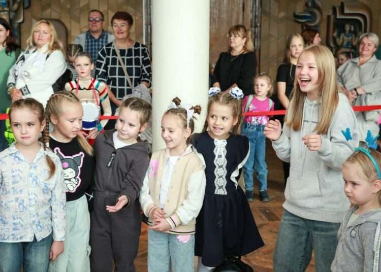 В школу всяческих наук