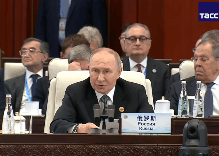 Решили наводить порядок в мире и по сути бросили вызов гегемону и Европе