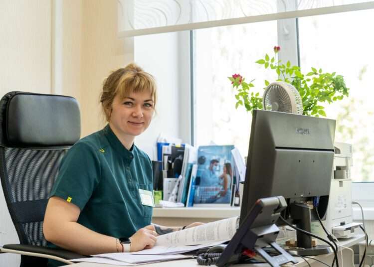 Более 200 врачей разных специальностей помогают металлургам с помощью телемедицины