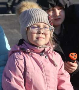 Благоустроенная площадь перед сельским клубом в Черновском стала подарком для жителей в День села