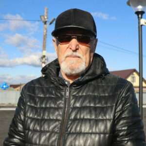 Благоустроенная площадь перед сельским клубом в Черновском стала подарком для жителей в День села