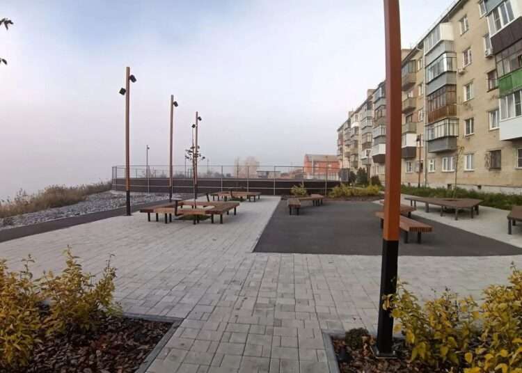 Комплексная уборка проходит в Миассе