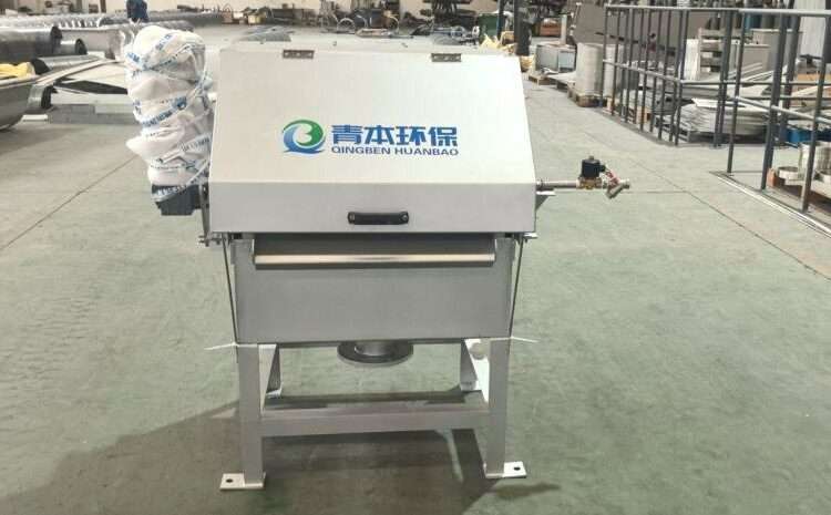 Демонтаж старого ограждения завершен в поселке Хребет