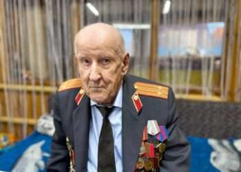 Ветерана МВД и труженика тыла поздравили с 95-летием в Миассе