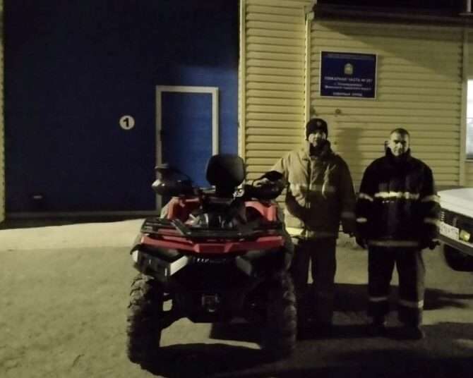 Начальник пожарной части спас раненого туриста в горах Миасса