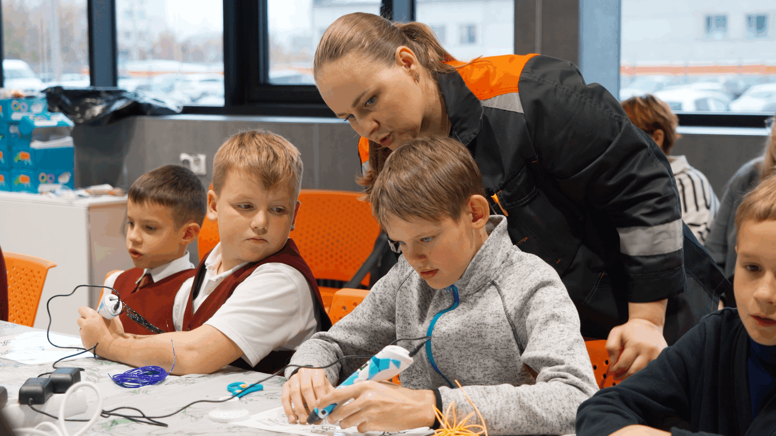 Будущие инженеры, технологи и механики познакомились с автомобильным заводом «Урал»