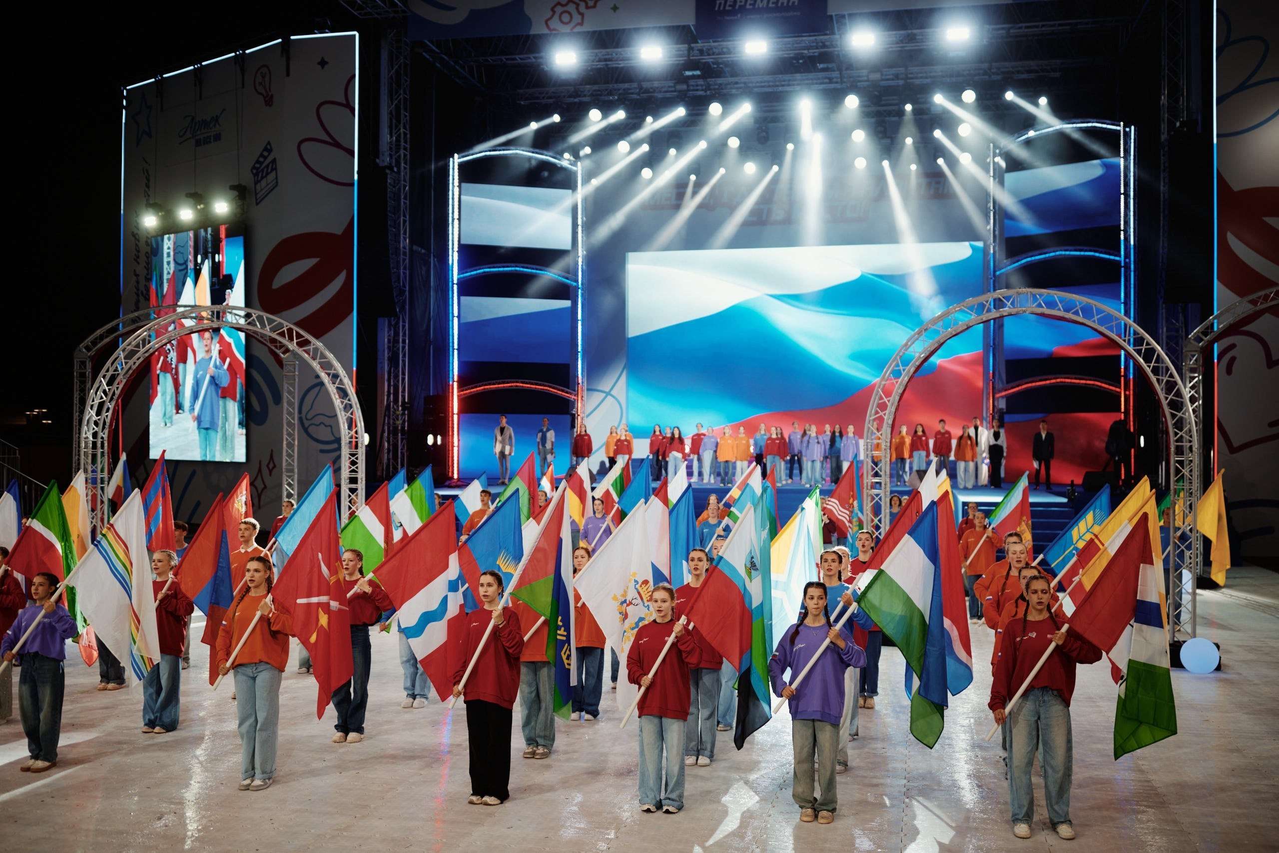 Школьница из Миасса получила миллион рублей за победу в конкурсе