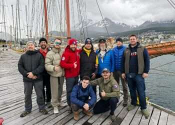 Фёдор Конюхов развернет первую одиночную антарктическую станцию