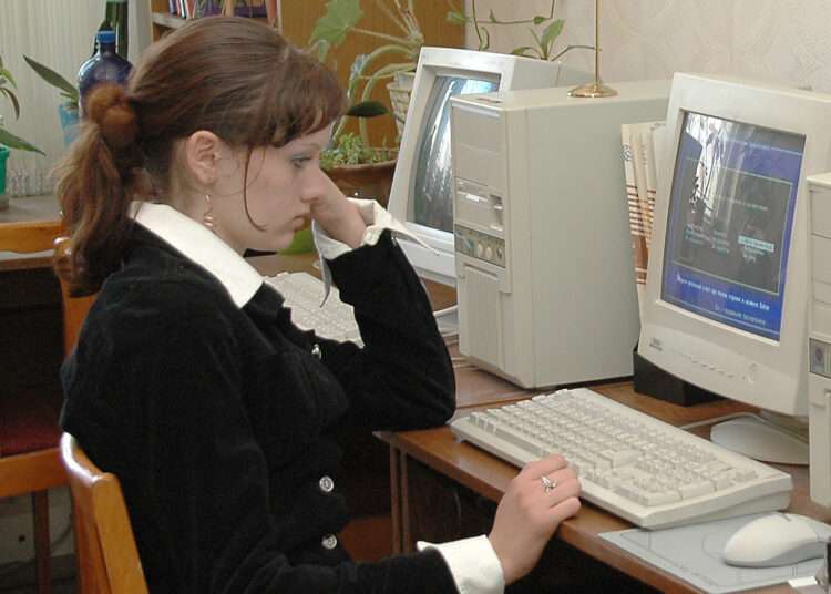 Как подобрать одежду для офиса и деловых встреч?