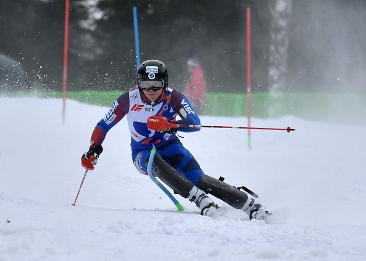 С Днем энергетика поздравляет Алексей Текслер