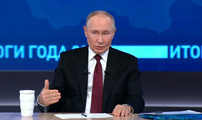 Больше двух миллионов вопросов поступило на прямую линию президента