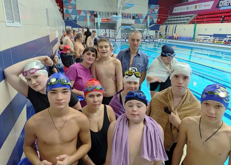 Победителями и призерами областных соревнований стали миасские пловцы