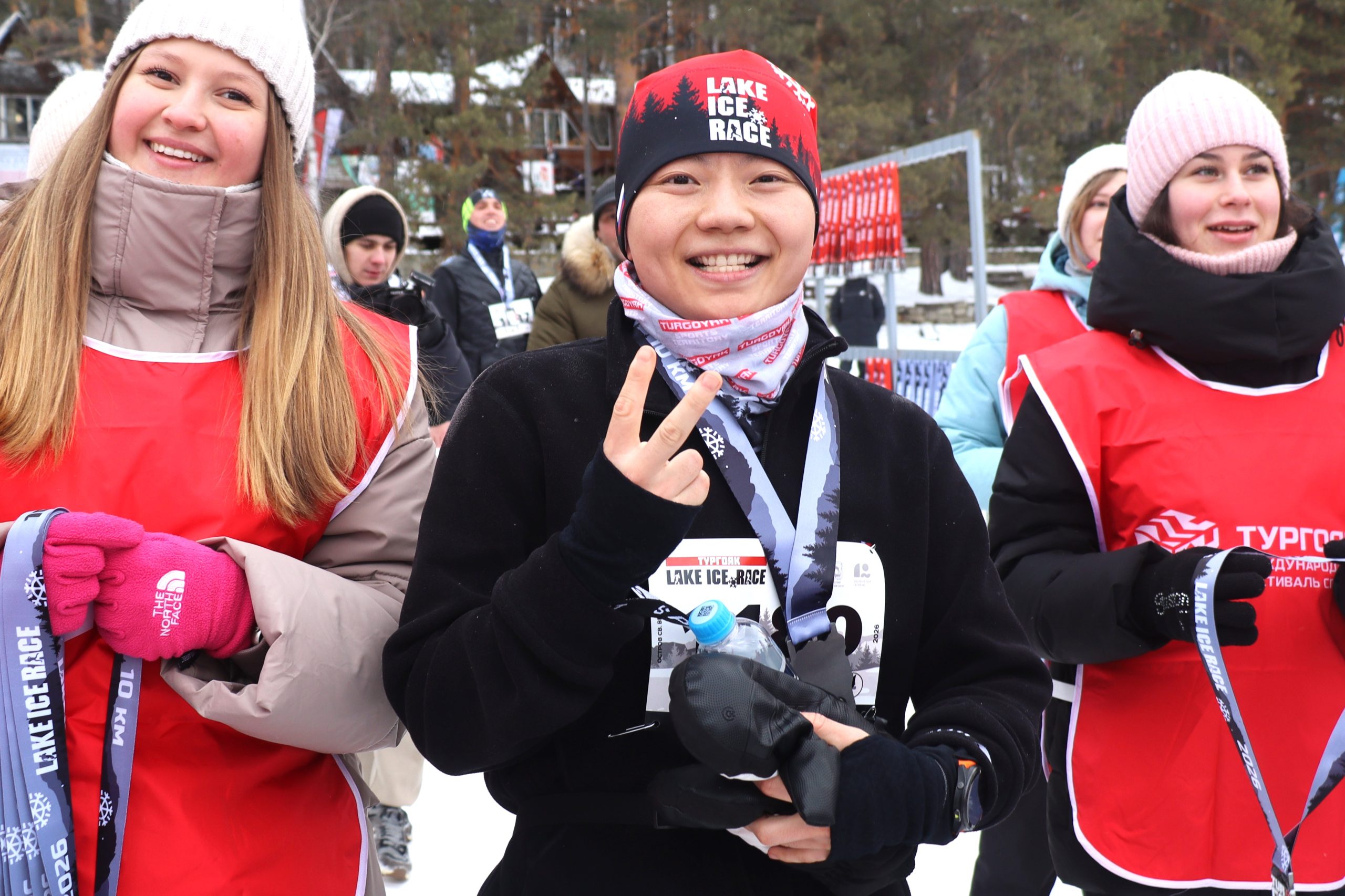 «LAKE ICE RACE»: лед и горы