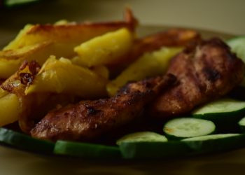 Есть ли польза в соленых огурцах?